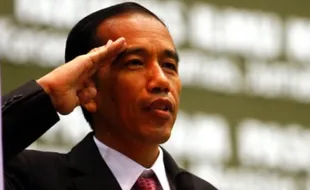 JOKOWI CAPRES : Jokowi Bantah Ada Wajib Militer Jika Menang Pilpres 2014