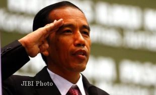 JOKOWI CAPRES : Jokowi Top of Mind Survei Pilpres CSIS