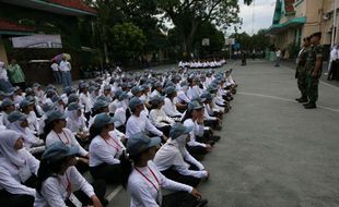 MOS di SMAN 9 Jogja Ajak Siswa Kreatif Berbasis Lingkungan