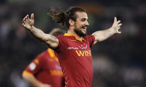 BURSA TRANSFER : Si Bengal Osvaldo Dilirik Juventus