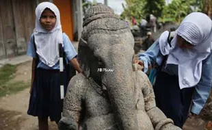 PENEMUAN ARCA GANESHA : Patung Misterius Gegerkan Warga Bantul