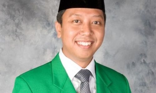 KASUS GUBERNUR RIAU : Diperiksa KPK, Romahurmuziy: Alih Fungsi Hutan Urusan Menhut