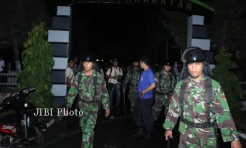 LP TANJUNG GUSTA RUSUH : Polisi & Tentara Bersiap Serbu Penjara