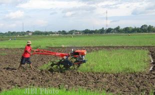  PENCURIAN SLEMAN : Dua Mesin Traktor Diangkut Pencuri