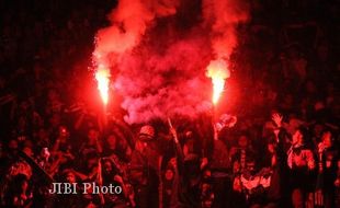 ISC A 2016 : Jamu Gresik United, Panpel Arema Cronus Justru Merugi