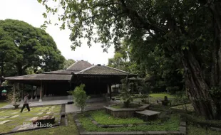 CAGAR BUDAYA SOLO: Rumah Magersari di Dalem Joyokusuman Segera Dibebaskan