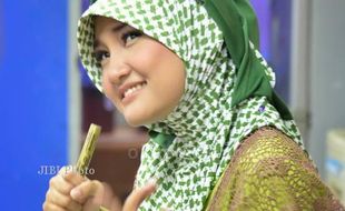 FATIN X FACTOR : Bakal Dijadikan Duta Mode Merek Busana Muslim