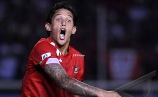 BURSA TRANSFER : Irfan Bachdim Resmi Gabung Klub Liga Jepang