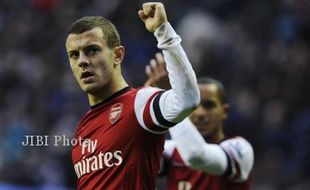 WIlshere Fit Jelang Kompetisi, Oxlade-Chamberlain Girang