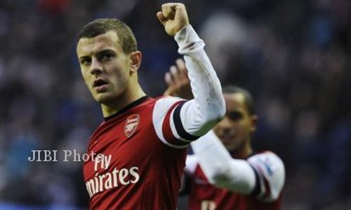 WIlshere Fit Jelang Kompetisi, Oxlade-Chamberlain Girang