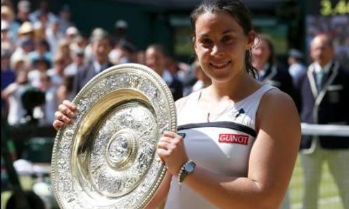 WIMBLEDON 2013 : Bungkam Lisicki, Bartoli Sudahi Penantian Juara Grand Slam