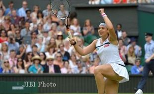 WIMBLEDON 2013 : Menang Mudah, Bartoli Kembali ke Final