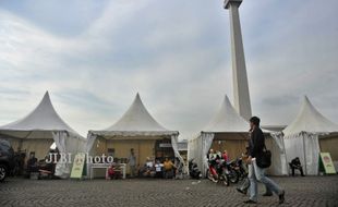 MONAS FAIR 2013