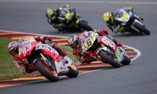 MOTO GP : 5 Pebalap Bersaing Ketat, Kompetisi Kian Sengit