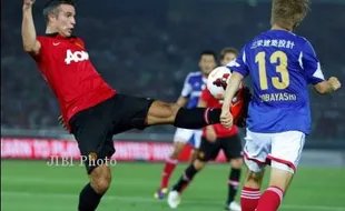 YOKOMAHA MARINOS Vs MAN UNITED : MU Dikalahkan Yokohama 3-2