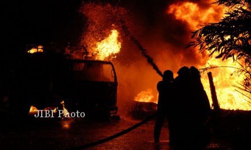 PIPA GAS PERTAMINA MELEDAK : Ledakan Diduga Akibat Dilubangi Pencuri, Ini Kondisi Pasokan Solar ke Jakarta