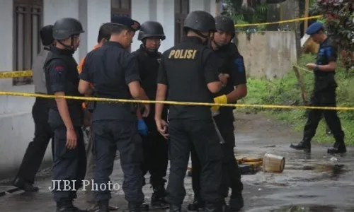 BOM PANCI TASIKMALAYA : Polisi Tuduh Jaringan Islam Radikal