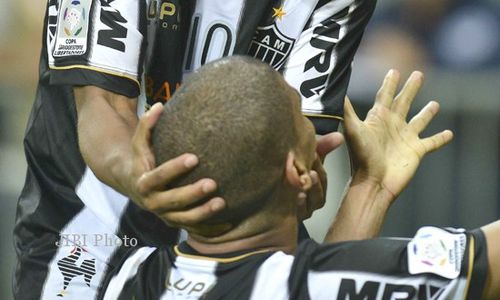 TRANSFER PEMAIN : Bantah Kembali ke Eropa, Ronaldinho Kerasan di Mineiro