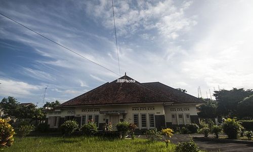 RUMAH BUNG KARNO : 2 Pekan Presiden Sembunyi di Sini