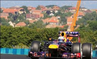 JELANG GP F-1 HUNGARIA : Red Bull Mendominasi, Vettel Tercepat di Latihan Perdana