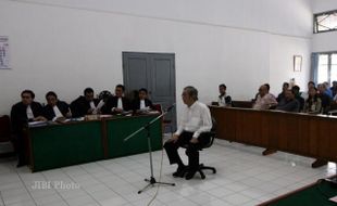 ANCAMAN PEMBUNUHAN : Peneror Lukminto Dituntut Lima Tahun Penjara