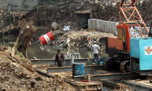 BANJIR ANCAM JAKARTA : Hujan Lagi, Inilah Tinggi Muka Air Hulu Ciliwung