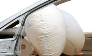 Airbag Bermasalah, Toyota Tarik 20.000 Lebih Mobil Yaris dan Vios