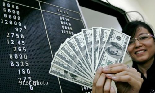 INDEKS DOLAR : Indeks Dolar Dibuka Melemah 0,1% ke 84,152