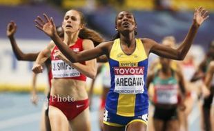 KEJUARAAN DUNIA ATLETIK 2013 : Abeba Aregawi Juarai Lomba Lari 1.500 Meter