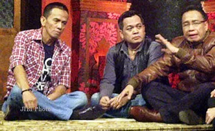 KABAR ARTIS : Hoax, Unang Bagito Dikabarkan Bunuh Diri!