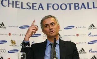 JELANG NEWCASTLE VS CHELSEA : Performa Apik The Blues Bikin Mourinho Pusing Seleksi Pemain