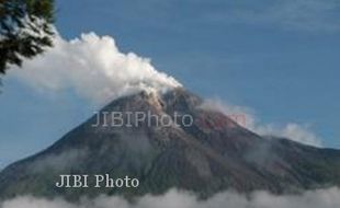 AKTIVITAS MERAPI : BTTKG Selidiki Fase Baru Merapi