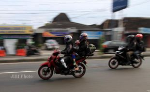 PEMUDIK SEPEDA MOTOR