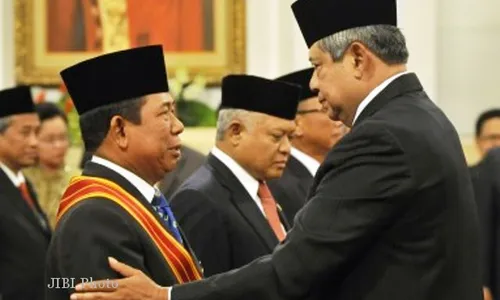 HUT Ke-68 RI : SBY Anugerahi 8 Menterinya Bintang Mahaputra Adipradana