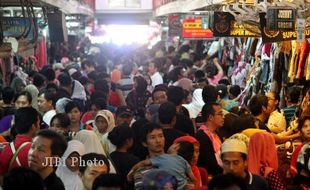 RAMADAN 2016 : Jelang Lebaran, Polisi Perketat Pengamanan di Pasar Bringharjo