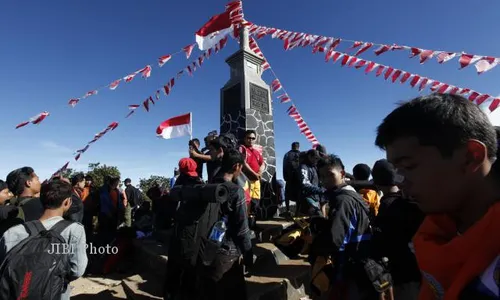 PUNCAK LAWU : Ingin Mendaki Puncak Lawu? Hayati Dulu Falsafah Ini