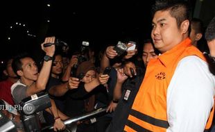 KEPALA SKK MIGAS DITANGKAP : Pemberi Suap Diduga Petinggi Kernel Oil Ltd Simon Tanjaya