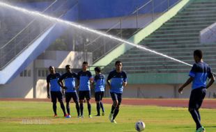   TIMNAS INDONESIA LATIHAN 