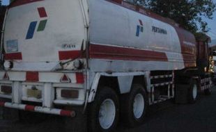 DISTRIBUSI BBM JATENG : Pertamina Terminal BBM Maos Kerahkan 57 Truk Tangki