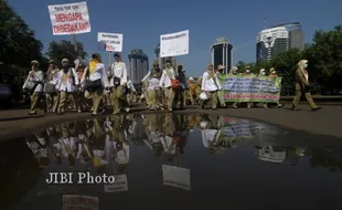 AKSI LONGMARCH BIDAN PTT