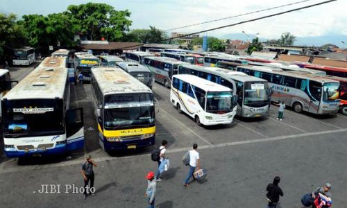 ANGKUTAN LEBARAN 2014 : Jumlah Armada Bus Juga Diperkirakan Berkurang