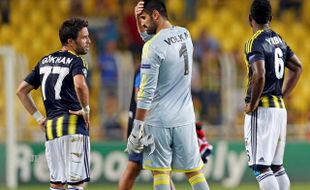 SANKSI UEFA : Fenerbahce Dihukum 2 Tahun dari Kompetisi Eropa