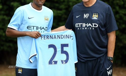 Fernandinho Lapar Kesuksesan Bersama City 