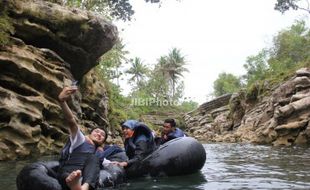 RETRIBUSI WISATA : Tarif Masuk Gua Pindul Kini Rp45.000