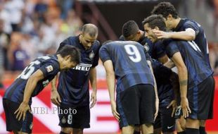 INTER MILAN 2-0 GENOA : Kemenangan Perdana Nerazzurri Bawa ke Puncak