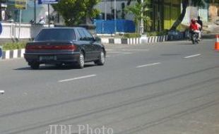 Swedia Kembangkan Isi Daya Mobil di Jalan Listrik, SPKLU Tidak Laku Dong