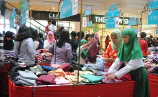 LEBARAN 2013 : Kunjungan ke Mall Naik Dua Kali Lipat