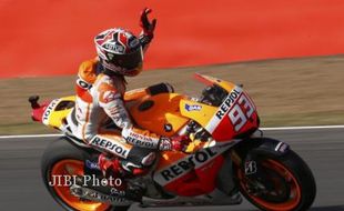 MOTOGP INGGRIS: Rossi Puji Marquez