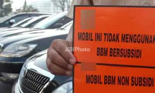 Mobil Dinas Pelat Hitam Rawan Disalahgunakan