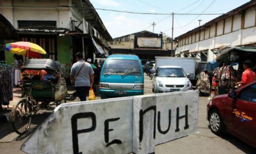 PENATAAN KAWASAN MALIOBORO MALIOBORO : Penyediaan Kantong Parkir Tersendat